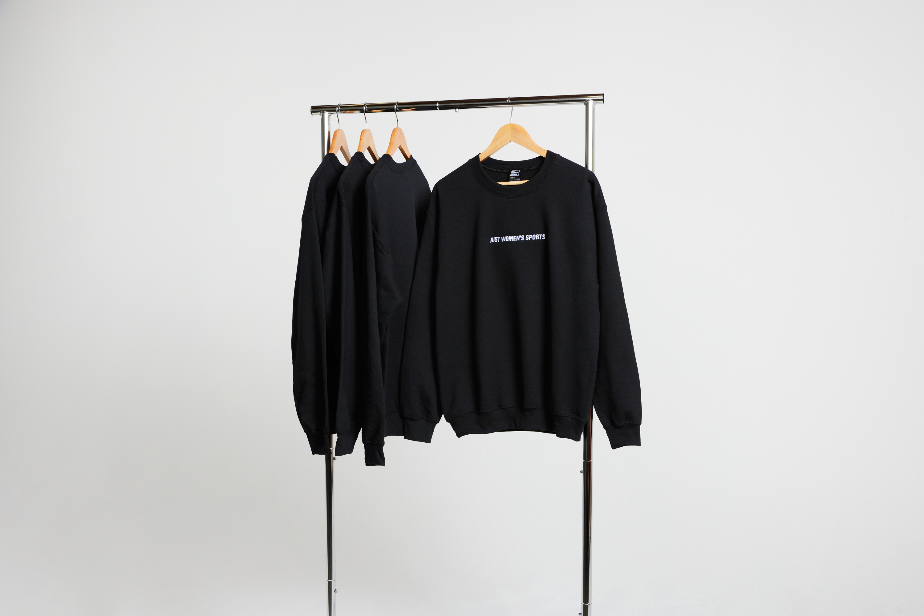 Just Women's Sports Essential Crewneck (Black)